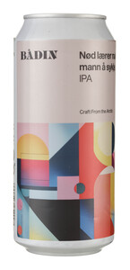 Bilde av Bådin Nød lærer naken mann å sykle IPA